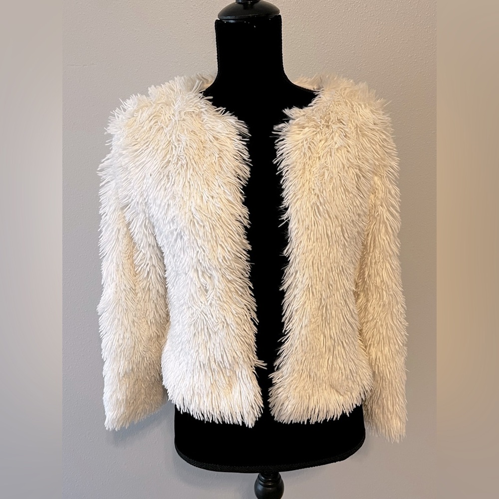 Off White Whisper Faux Fur Jacket Size L 10/12